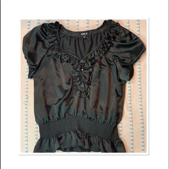 Allen Schwartz green satin blouse  XL **see notes* - Picture 3 of 7